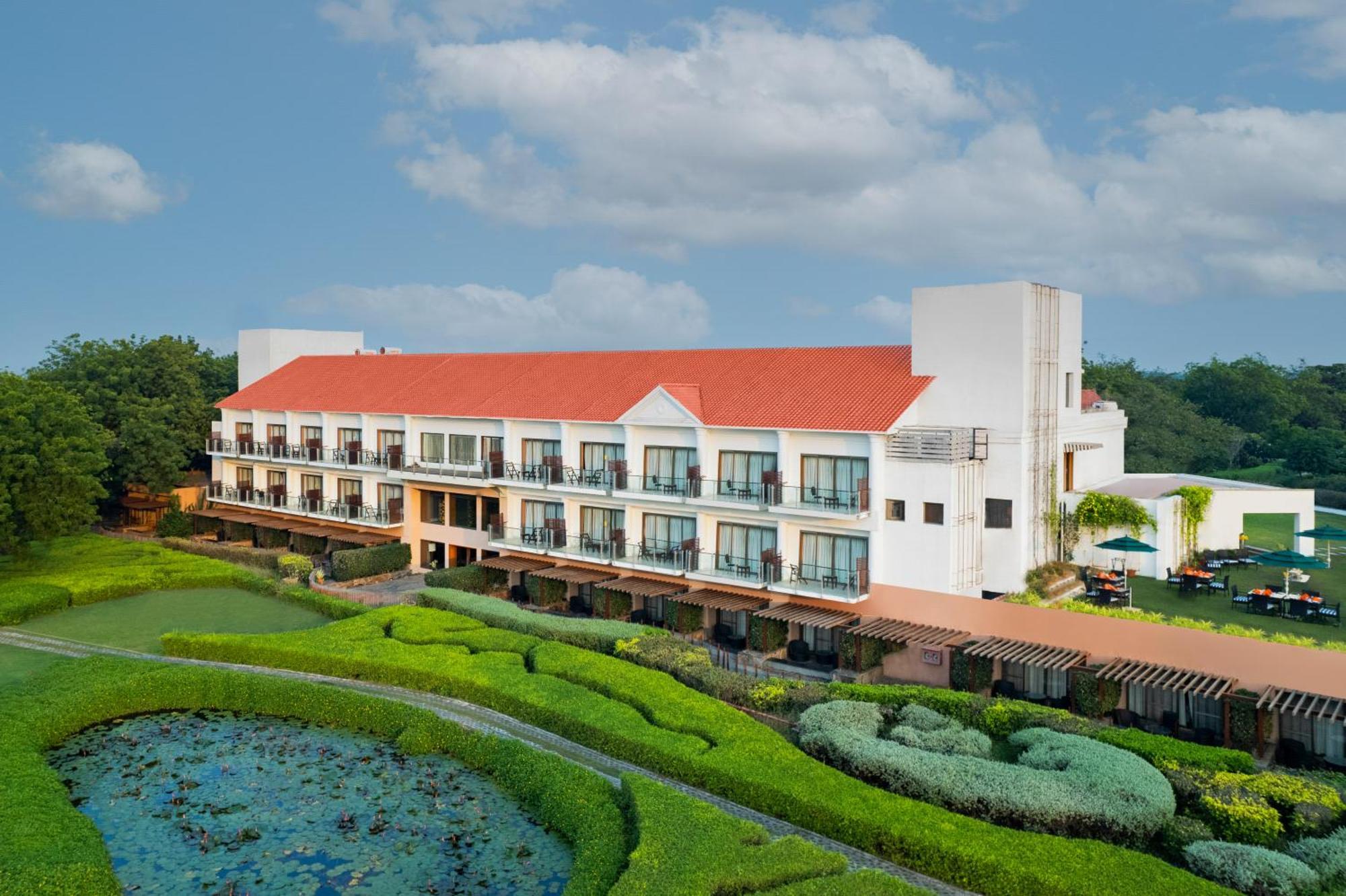 Club Mahindra Kensville Ahmadábád Exteriér fotografie